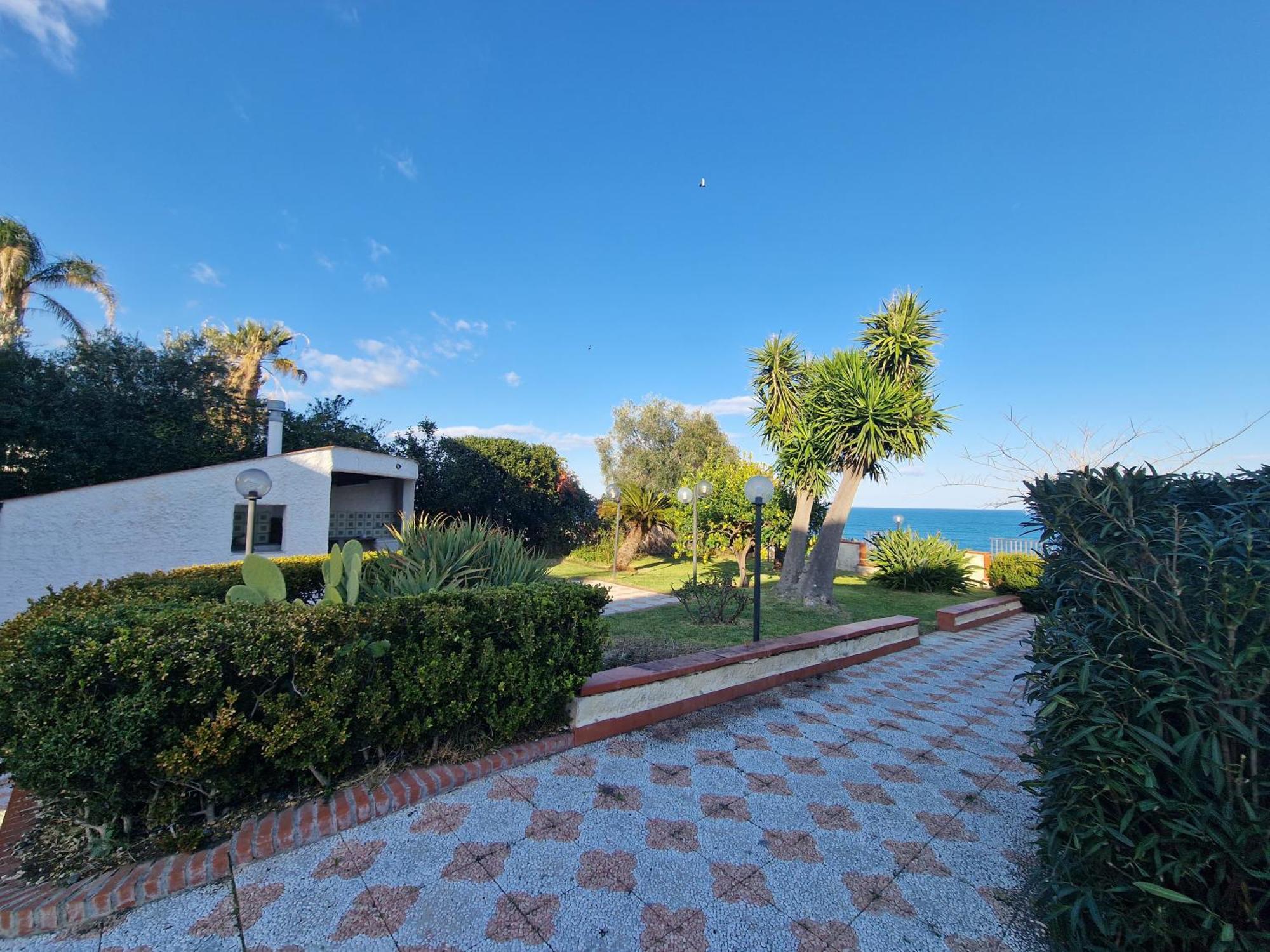 ブルコリ Casa Di Poseidoneヴィラ エクステリア 写真